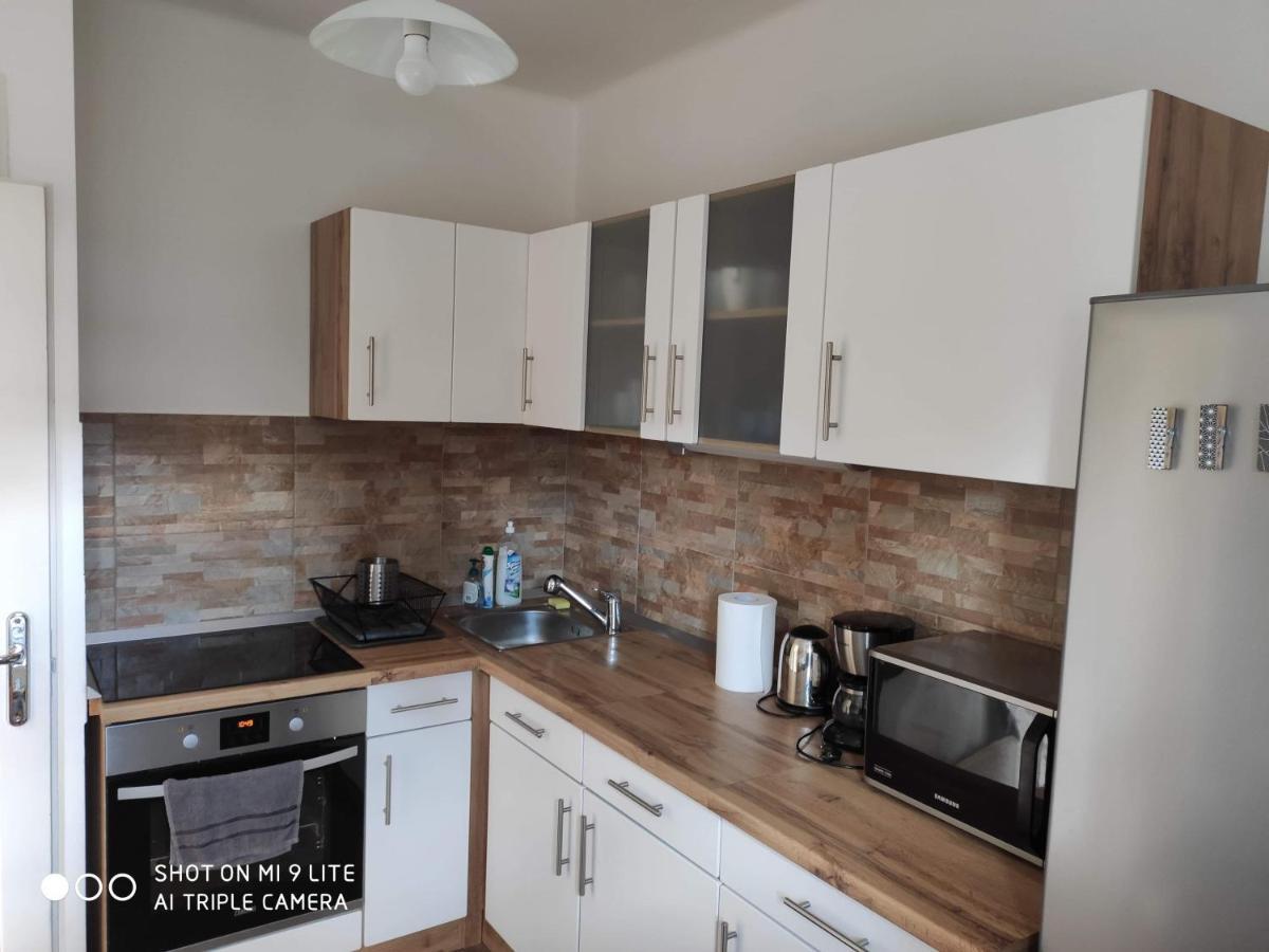 Alex Apartman Sopron Esterno foto